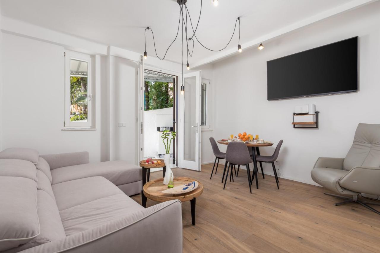 Apartman Rhea Опатія Екстер'єр фото