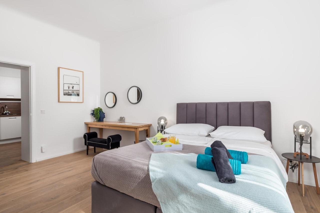 Apartman Rhea Опатія Екстер'єр фото