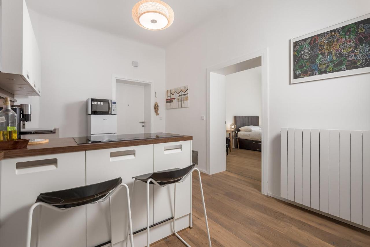 Apartman Rhea Опатія Екстер'єр фото
